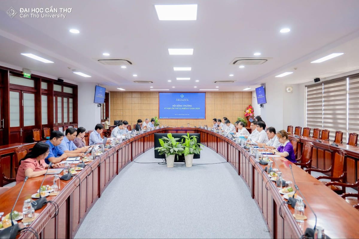 Kỳ họp lần thứ 21 Hội đồng Trường Đại học Cần Thơ, nhiệm kỳ 2020 - 2025