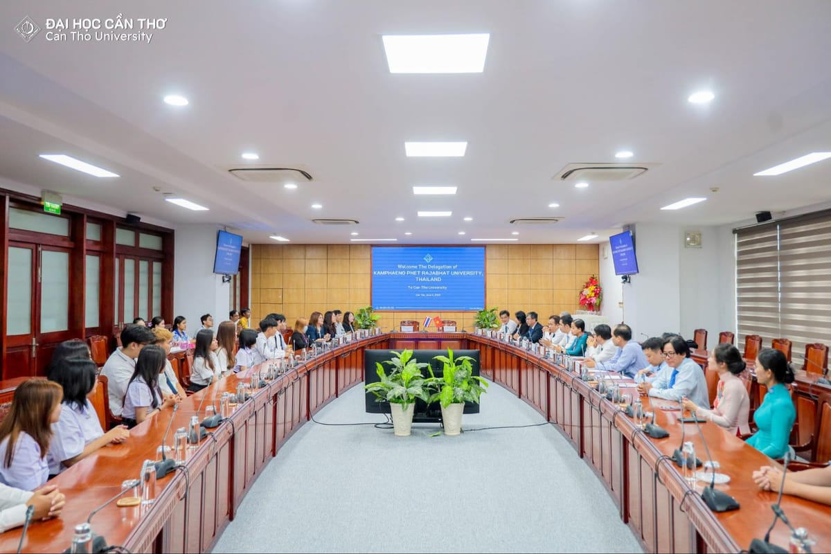 Trường Đại học Cần Thơ và Trường Đại học Kamphaeng Phet Rajabhat ký kết thỏa thuận hợp tác, tăng cường các hoạt động trong giáo dục và đào tạo