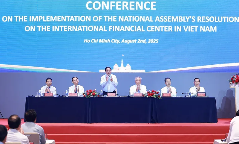 Đưa Trung tâm tài chính quốc tế vào hoạt động cuối năm 2025